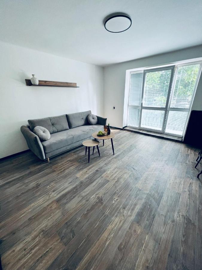 Apartman Opava S Parkovanim Eksteriør billede