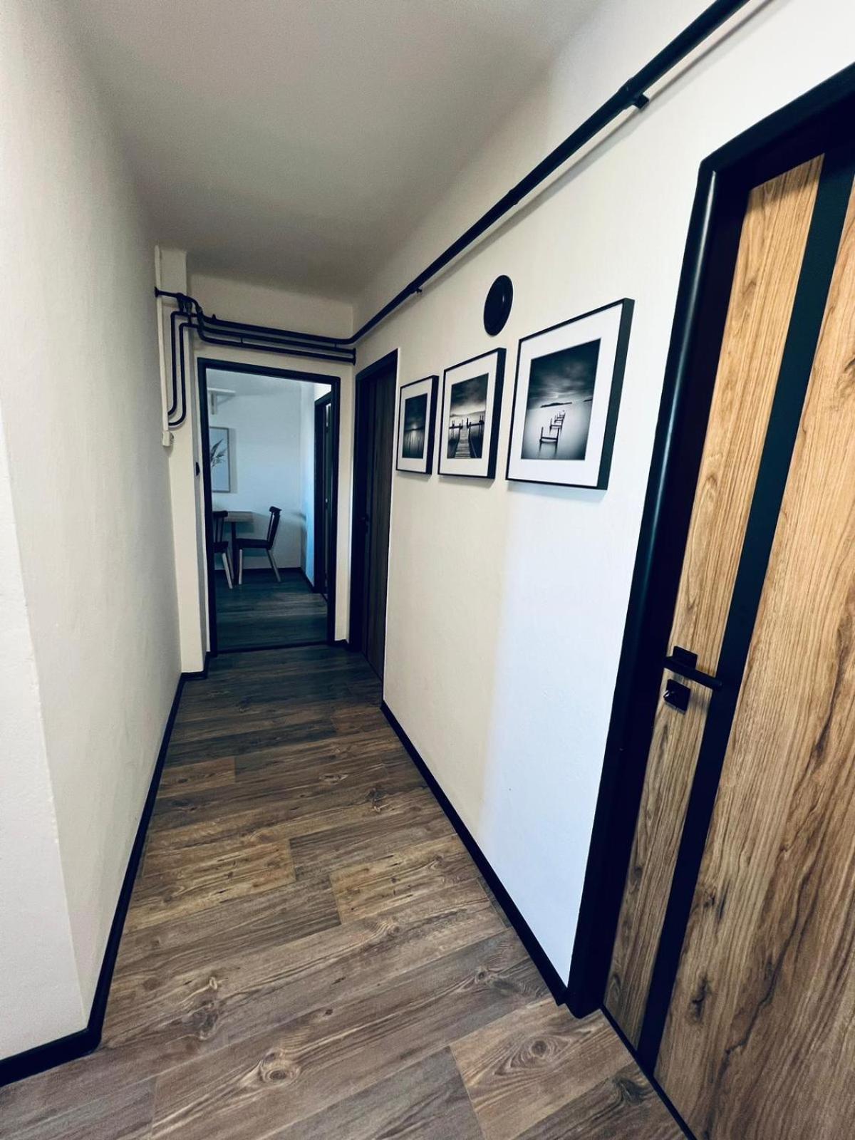 Apartman Opava S Parkovanim Eksteriør billede
